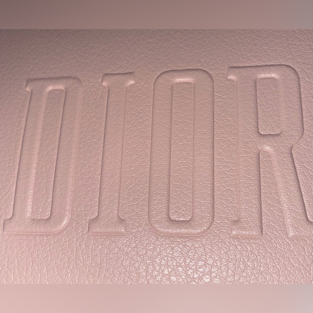 SOLD! Christian Dior blush pink makeup bag - Picture 1 of 9